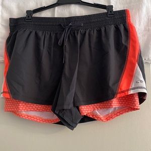 Shorts, C9 champion. Size XL.